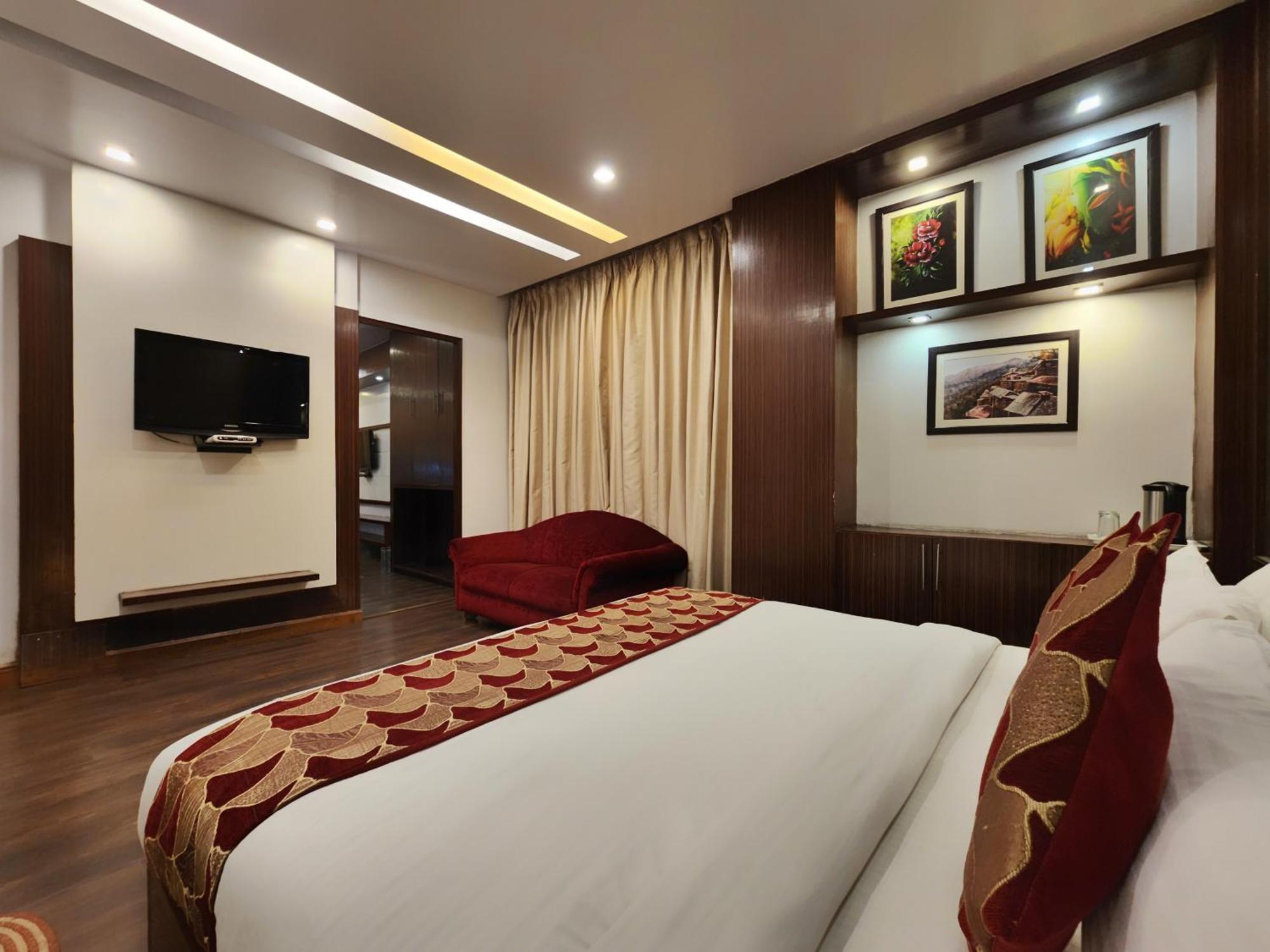 Hotel Surya شيملا المظهر الخارجي الصورة