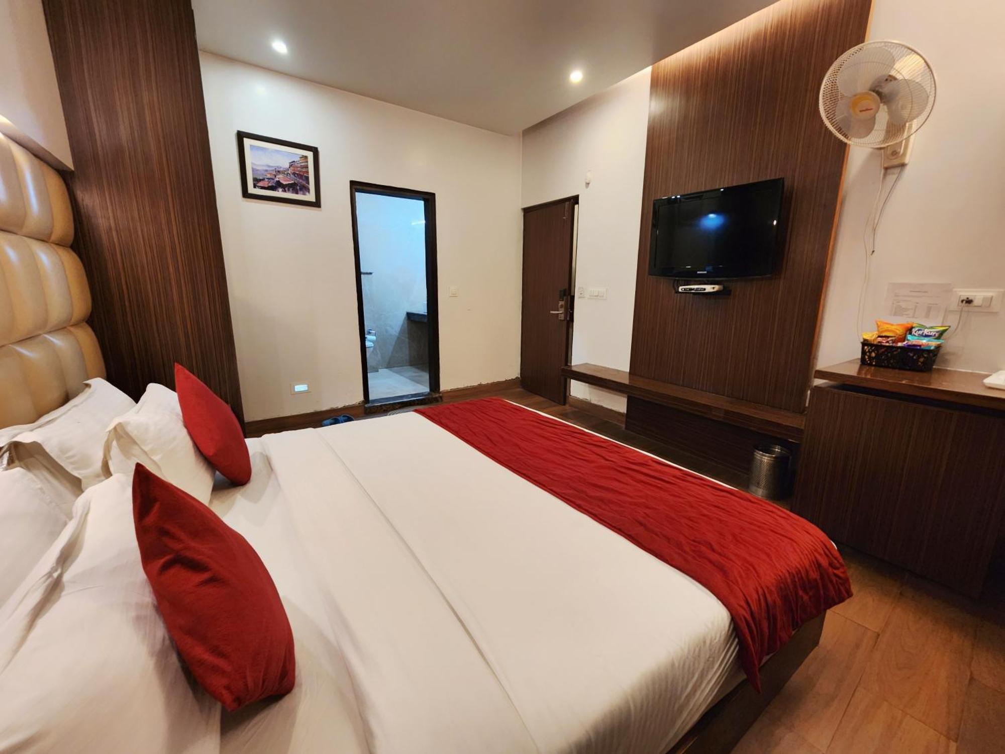 Hotel Surya شيملا المظهر الخارجي الصورة