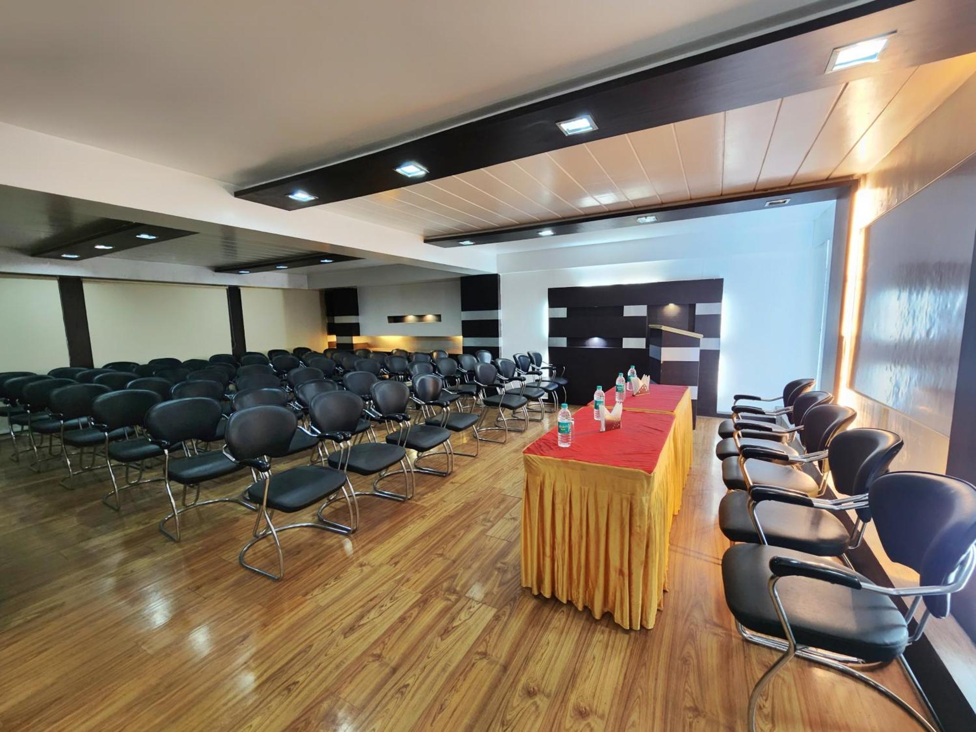 Hotel Surya شيملا المظهر الخارجي الصورة
